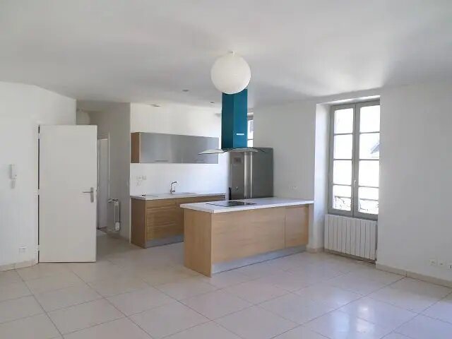 Appartement à louer, 65m², La Charité-sur-Loire