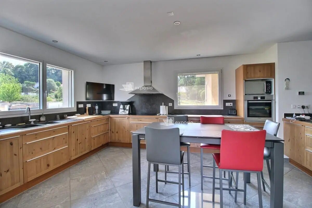 Maison à vendre, 204m², Serres-Morlaàs