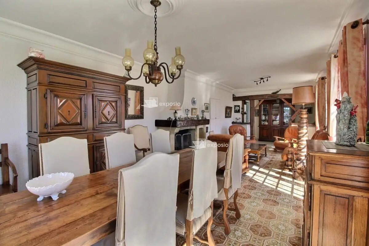 Maison à vendre, 221m², Morlaàs