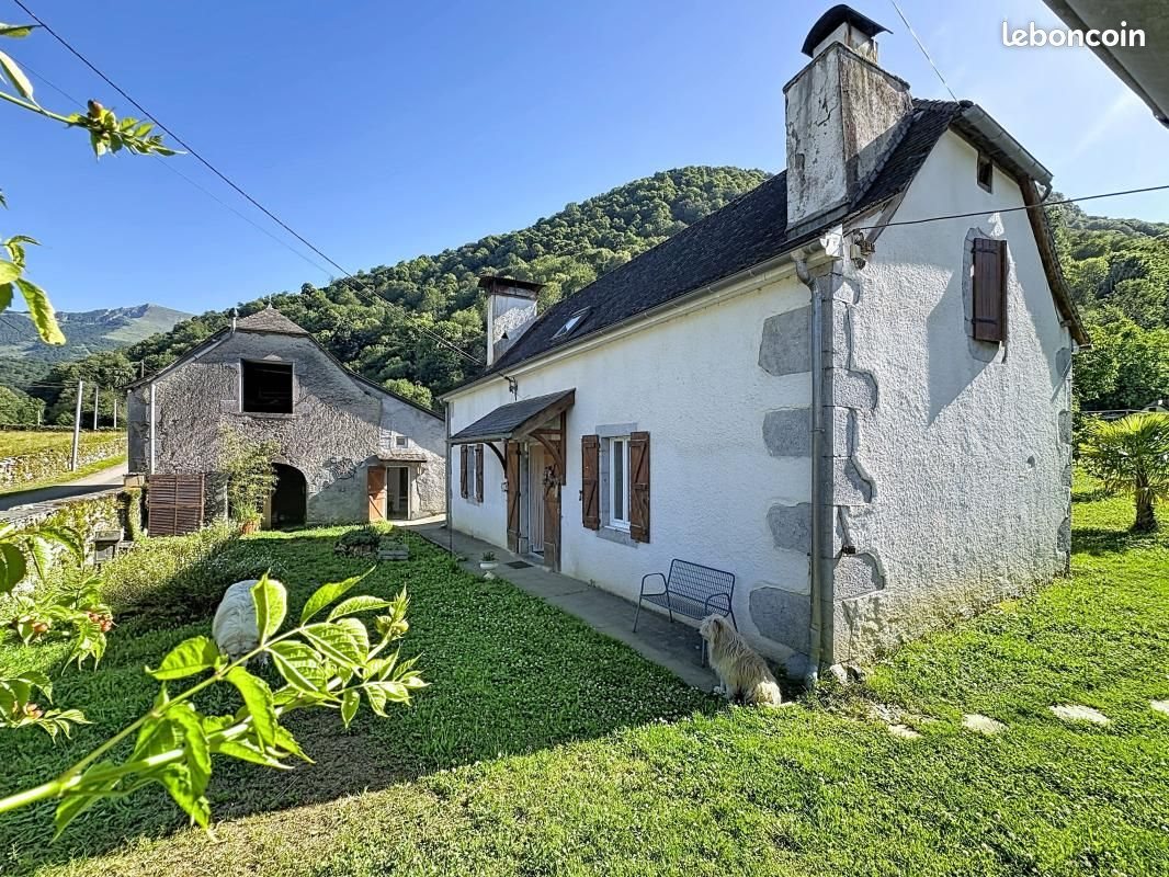 Maison à vendre, 133m², Louvie-Juzon