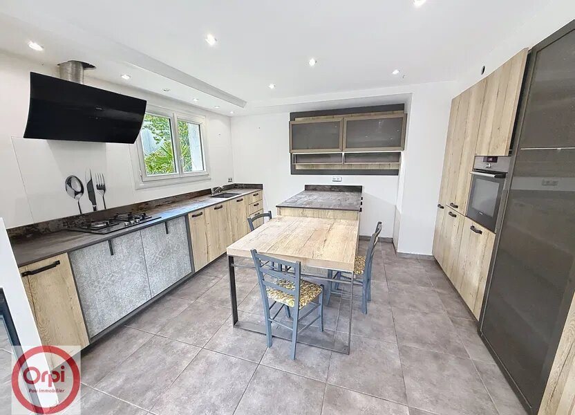 Maison à vendre, 140m², Pau