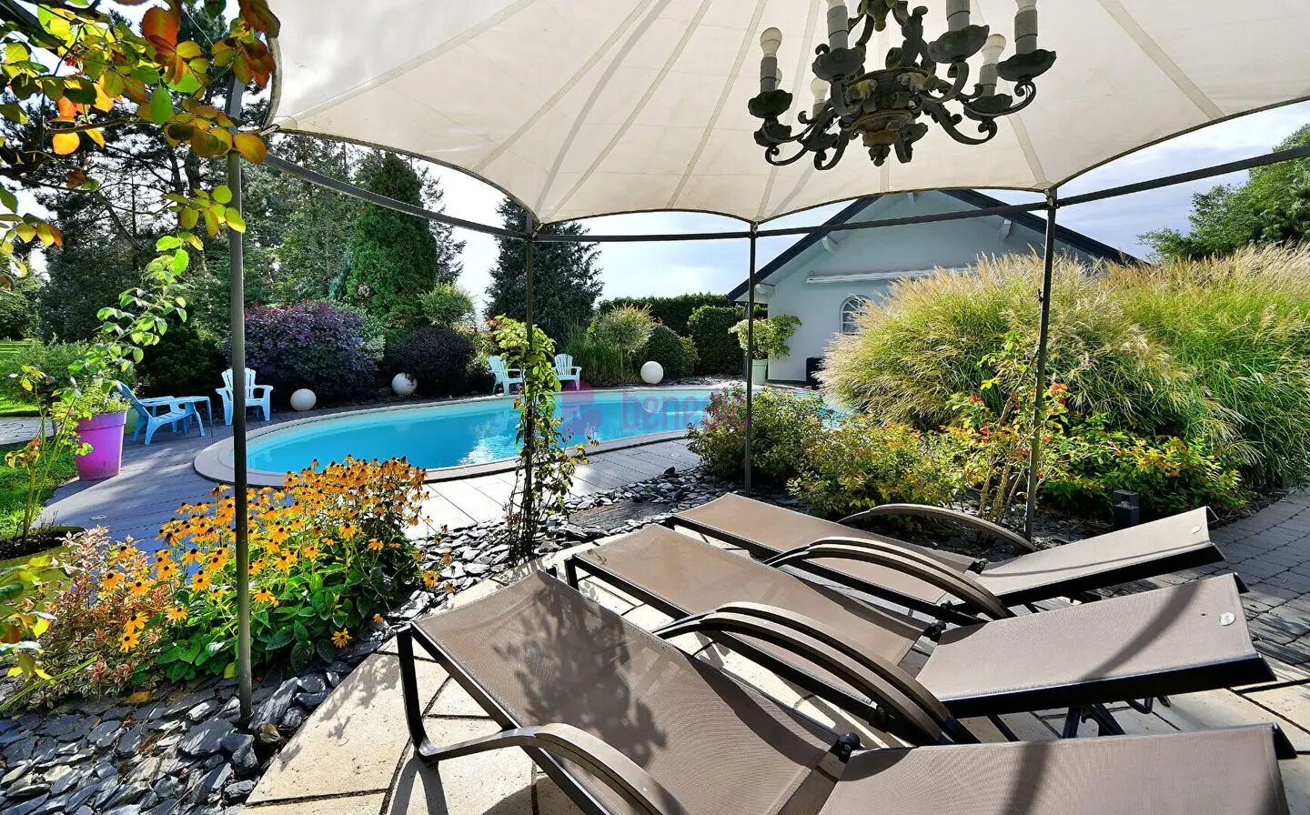 Maison à vendre, 365m², Sainte-Marie-aux-Chênes