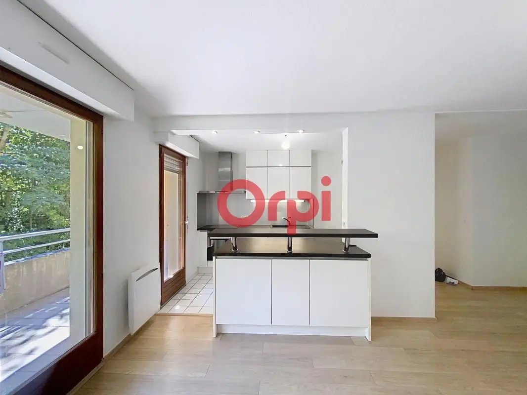 Appartement à louer, 68m², Collonges-sous-Salève