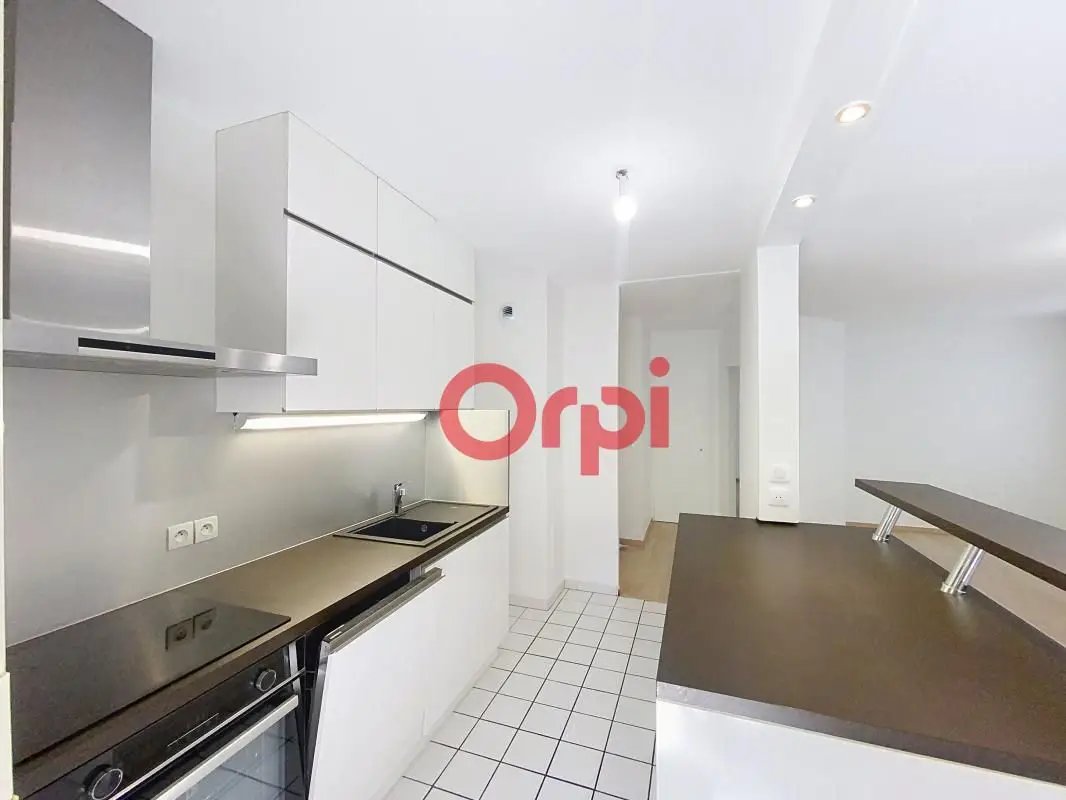 Appartement à louer, 68m², Collonges-sous-Salève