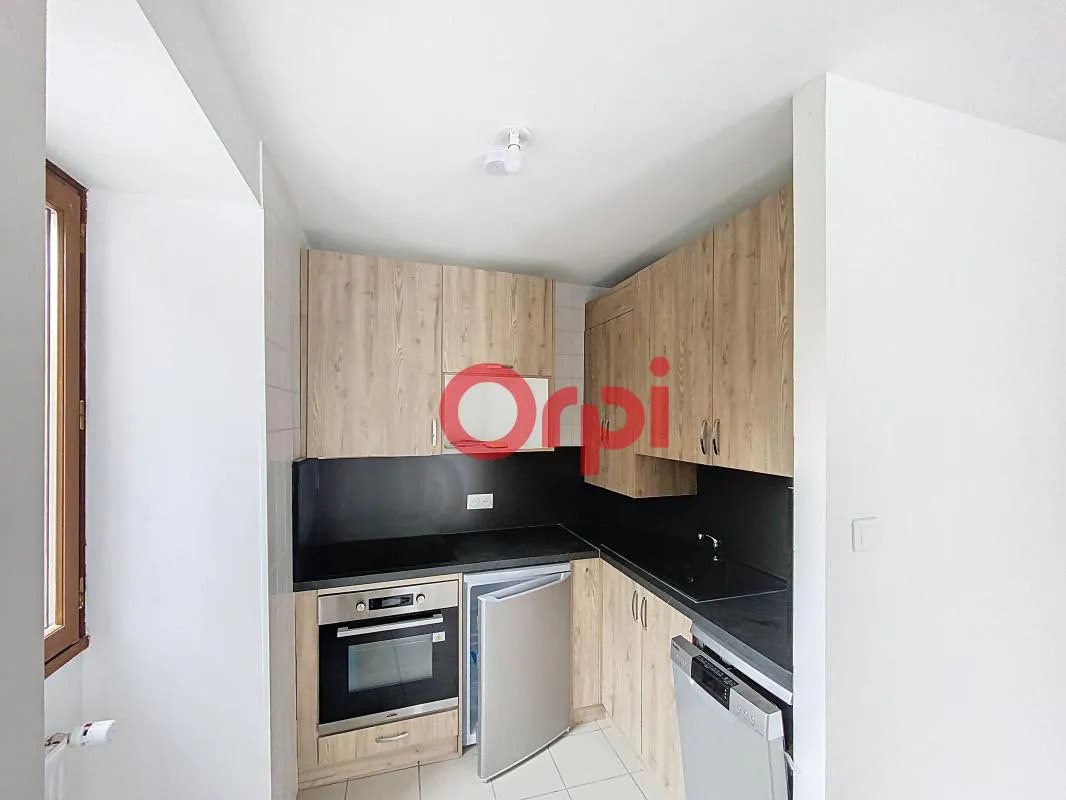 Appartement à louer, 40m², La Roche-sur-Foron