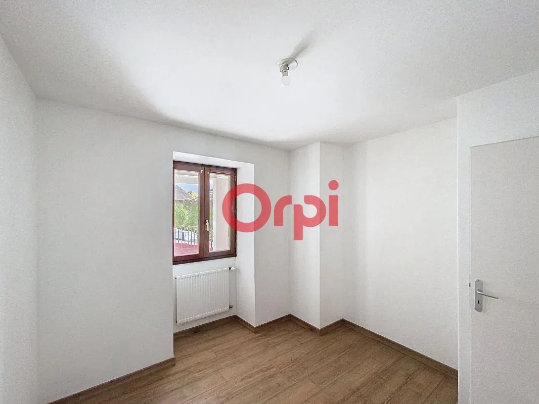 Appartement à louer, 40m², La Roche-sur-Foron