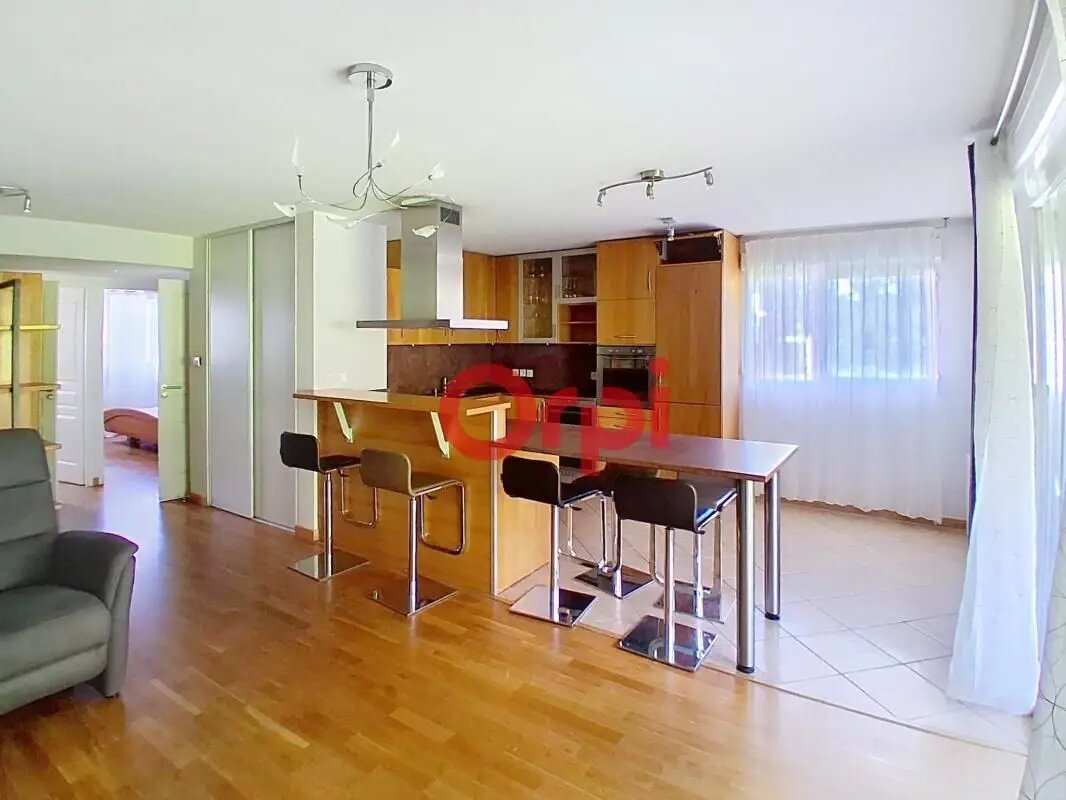 Appartement à louer, 64m², Bossey