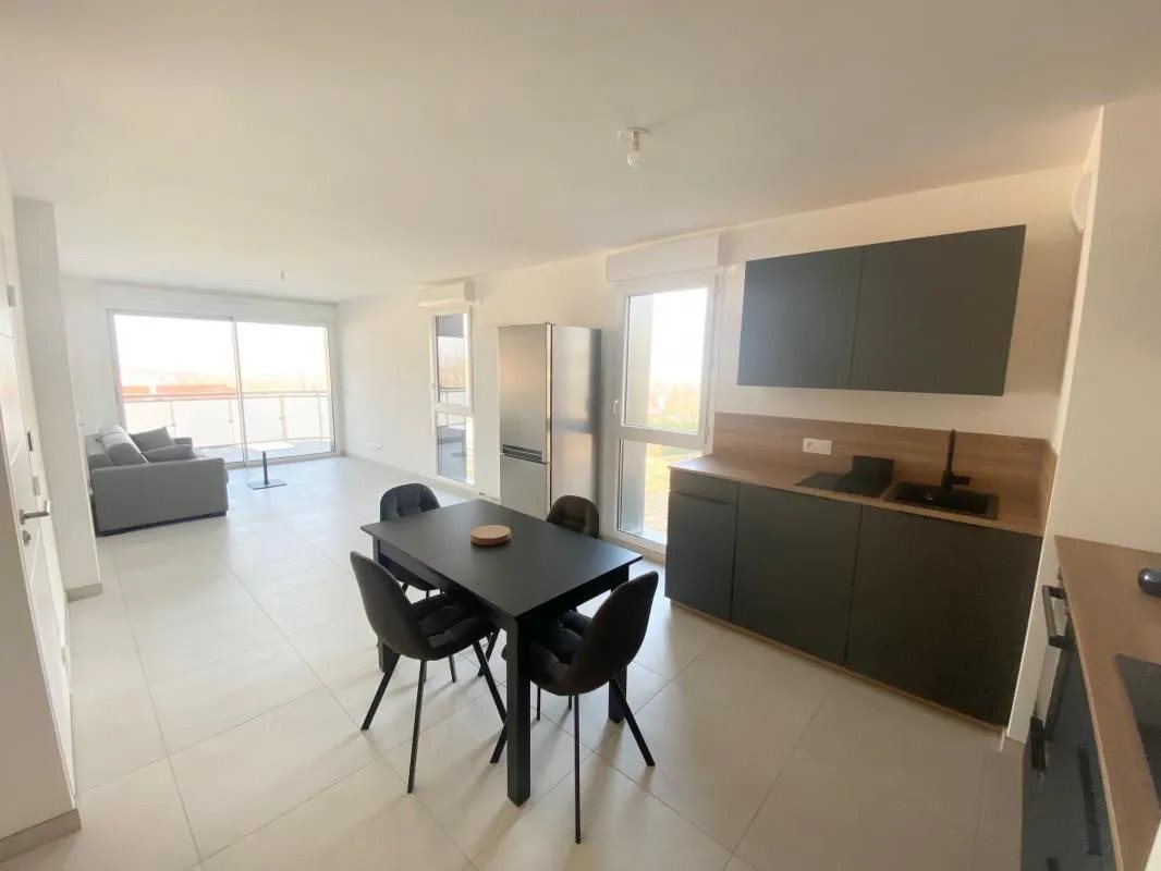 Appartement à louer, 63m², Archamps