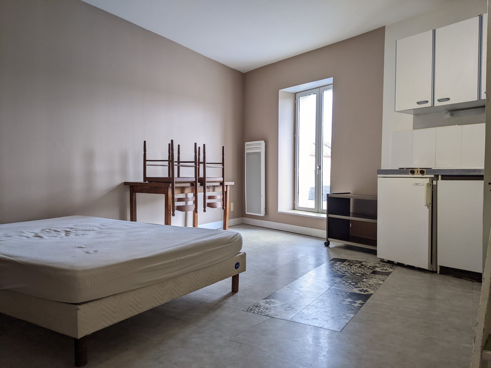 Appartement à louer, 1m², Issoudun
