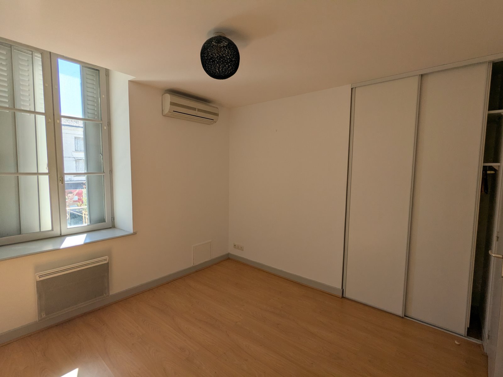 Appartement à louer, 3m², Issoudun