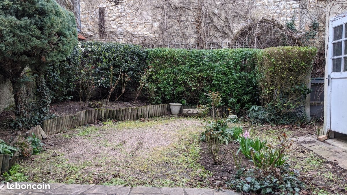 Maison à louer, 140m², Issoudun