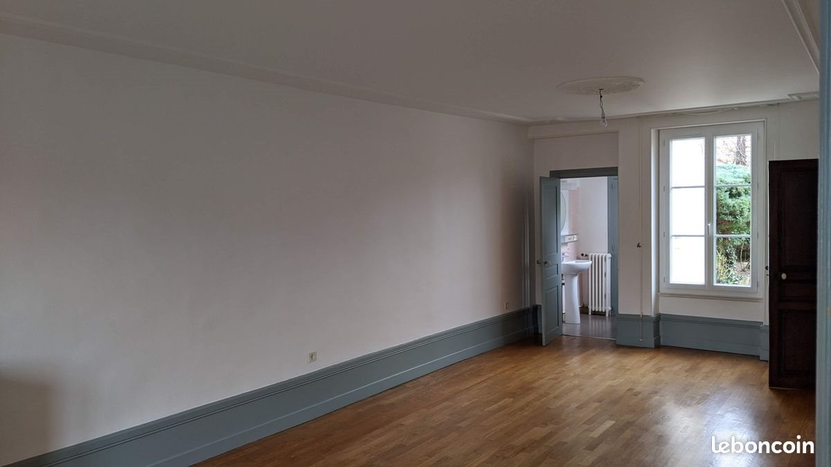 Maison à louer, 140m², Issoudun