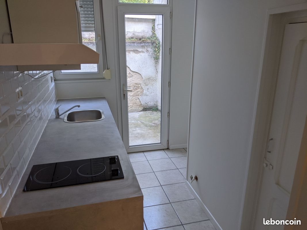 Appartement à louer, 38m², Issoudun