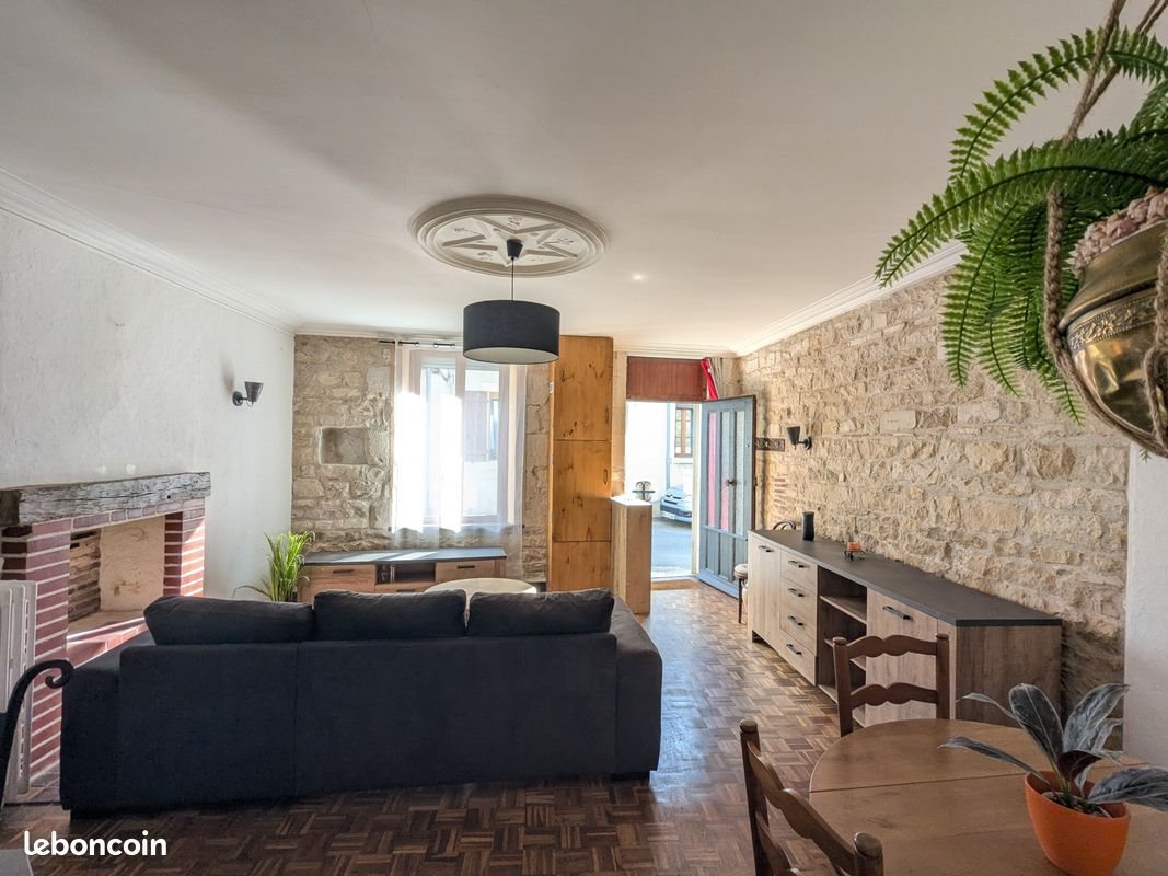 Maison à louer, 83m², Issoudun
