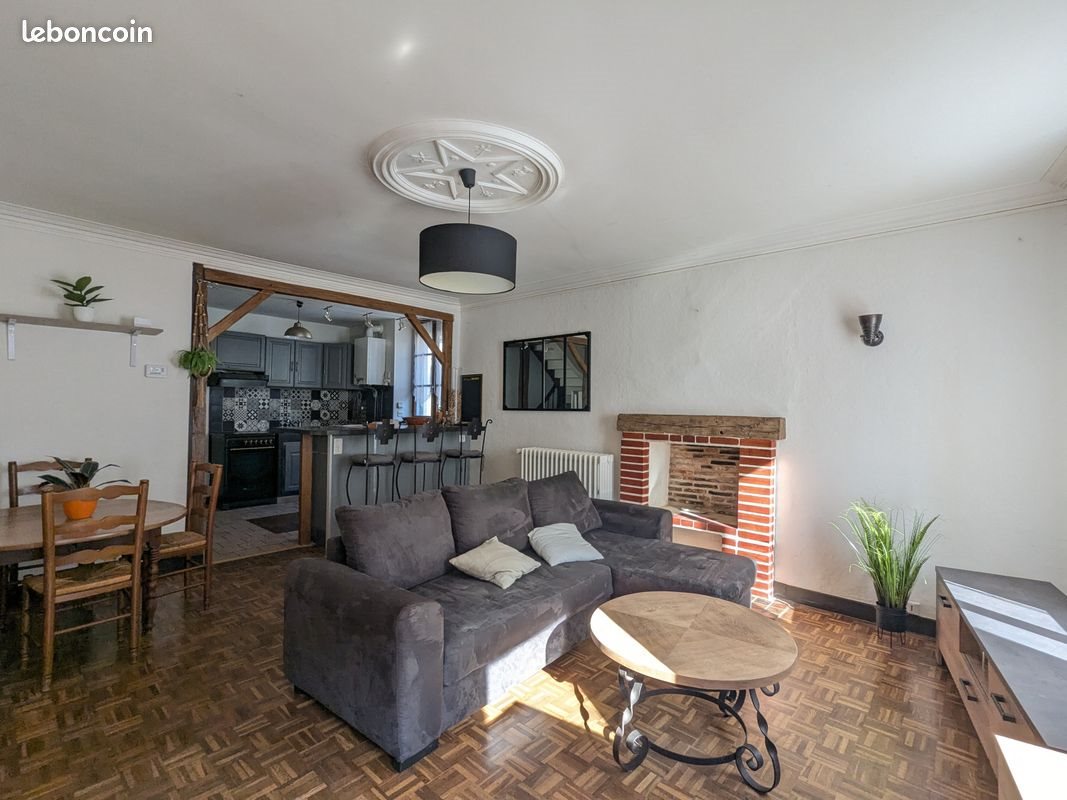 Maison à louer, 83m², Issoudun
