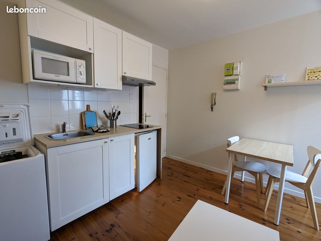 Appartement à louer, 18m², Issoudun