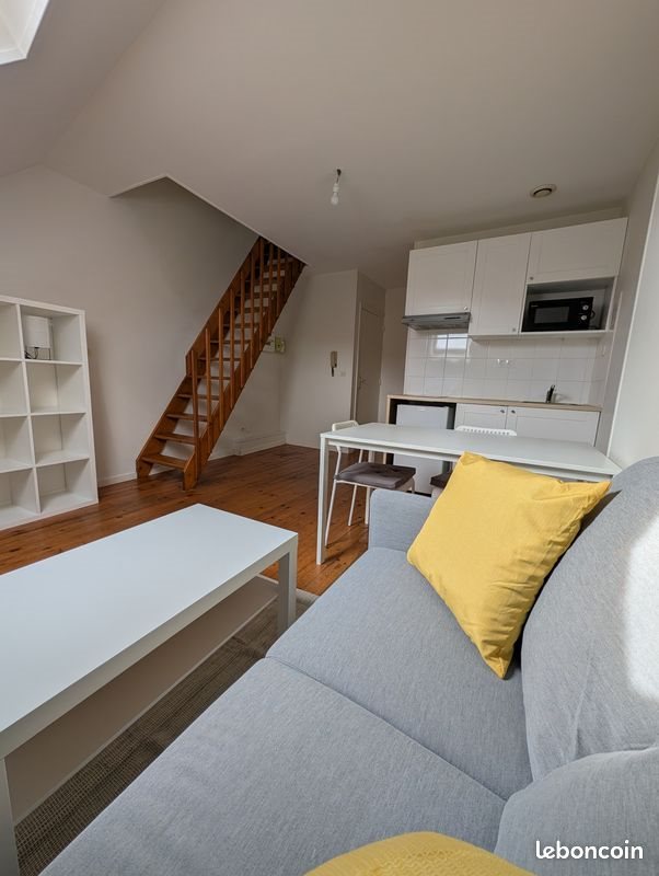 Appartement à louer, 22m², Issoudun