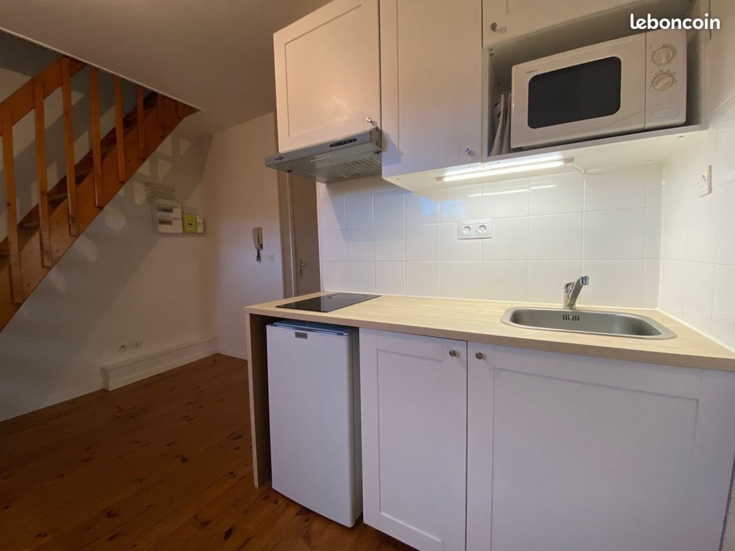 Appartement à louer, 22m², Issoudun