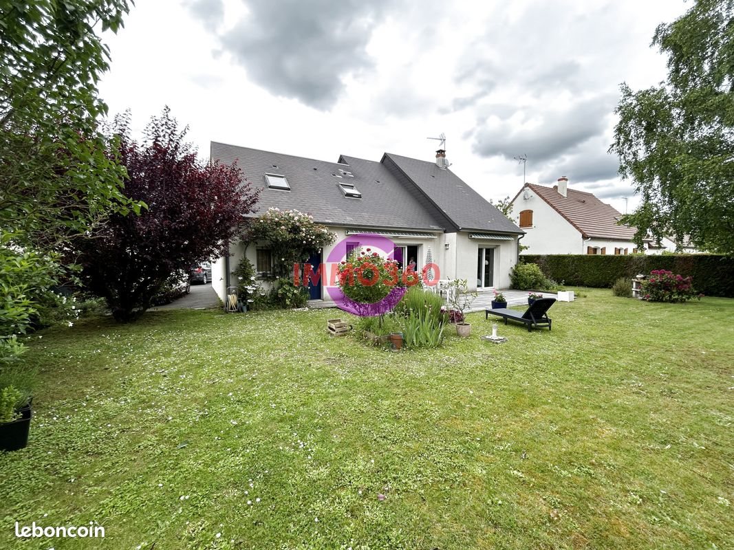 Maison à vendre, 120m², Naveil
