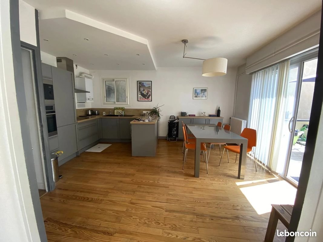 Appartement à vendre, 167m², Pau