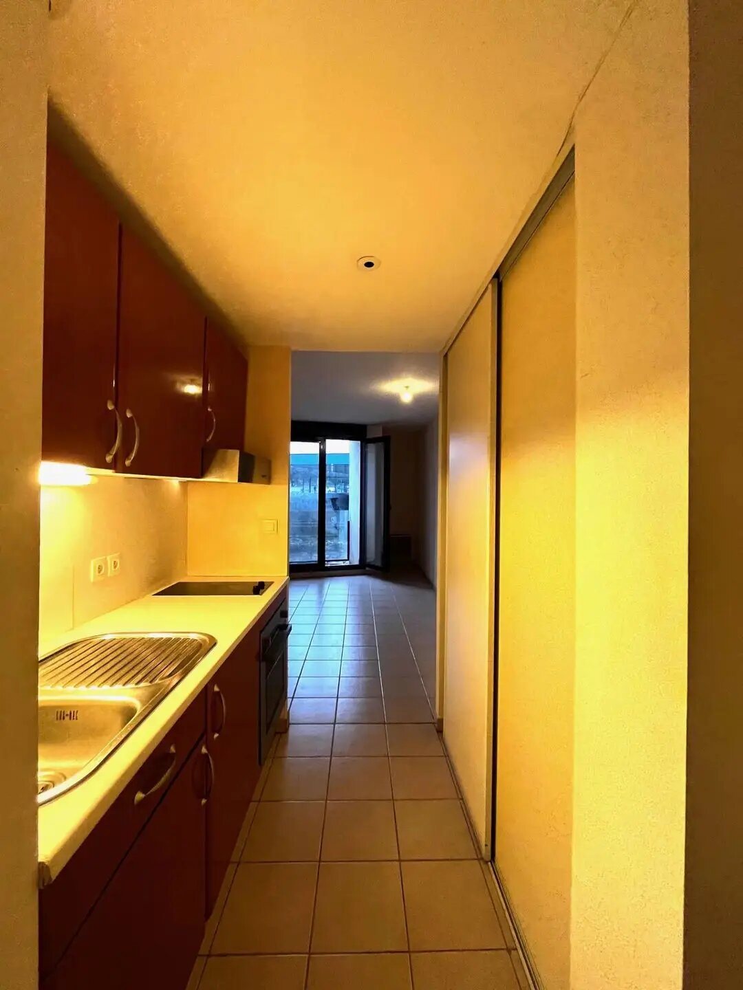 Appartement à louer, 26m², Arles