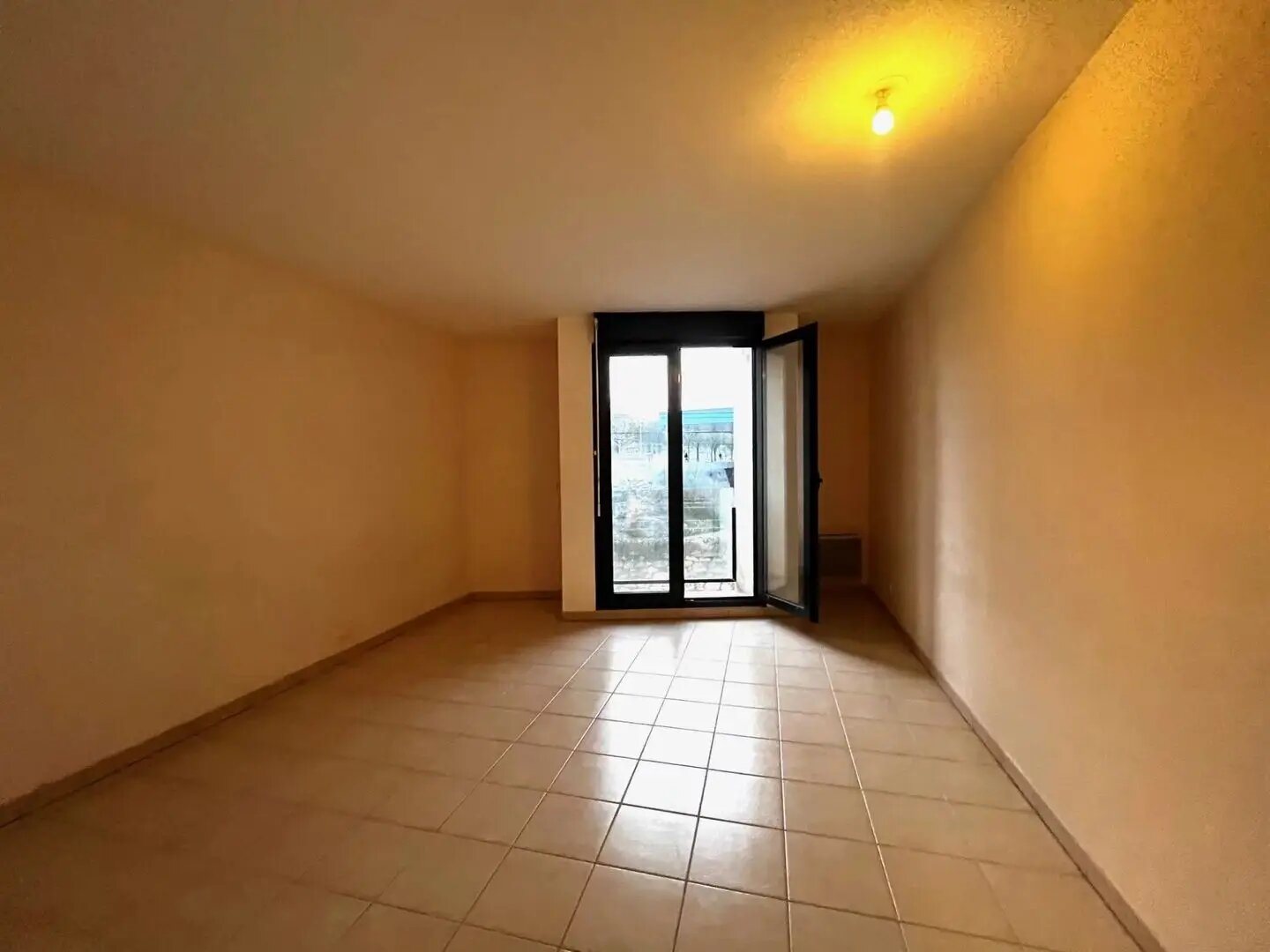 Appartement à louer, 26m², Arles