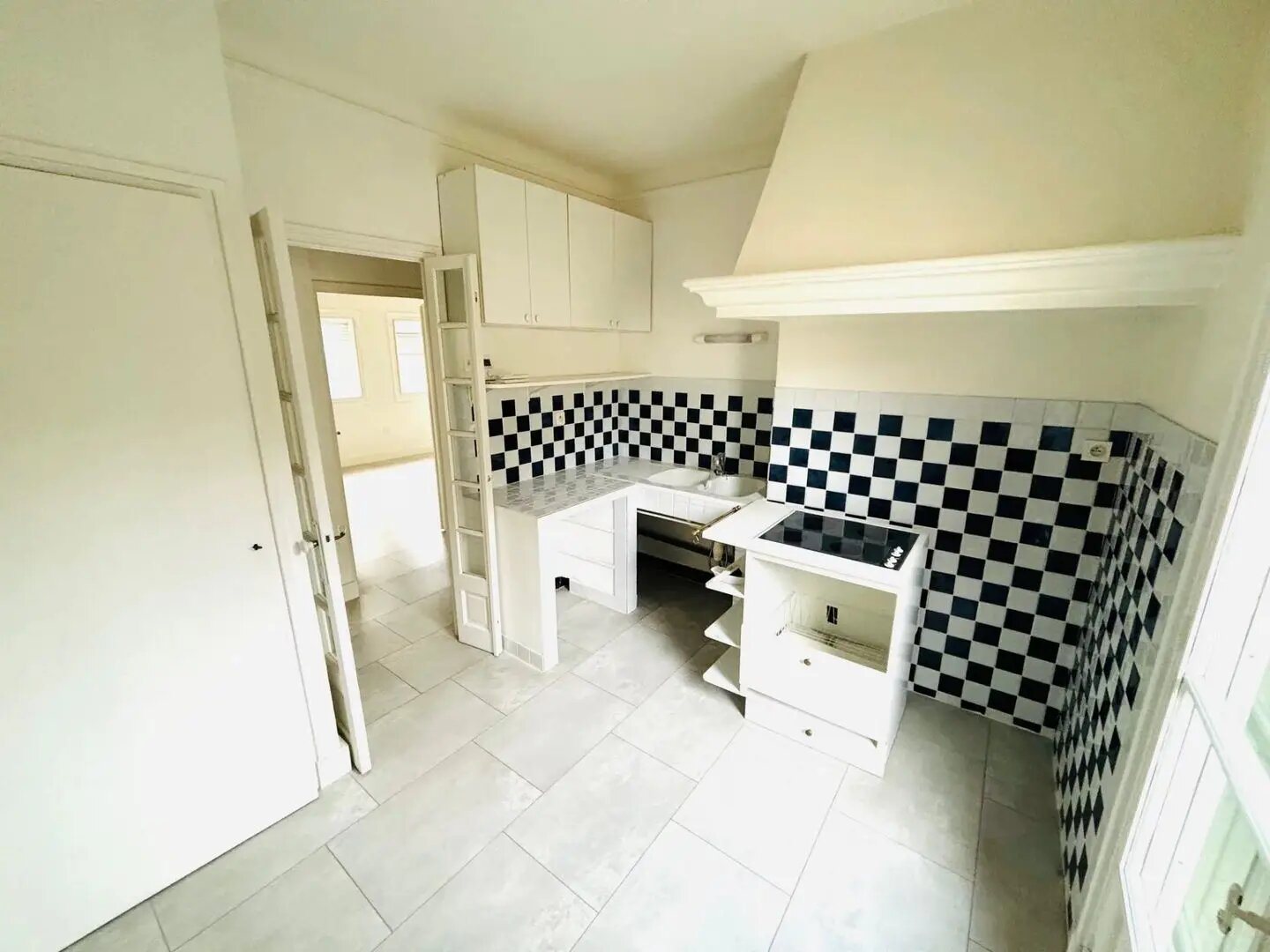 Appartement à louer, 49m², Arles