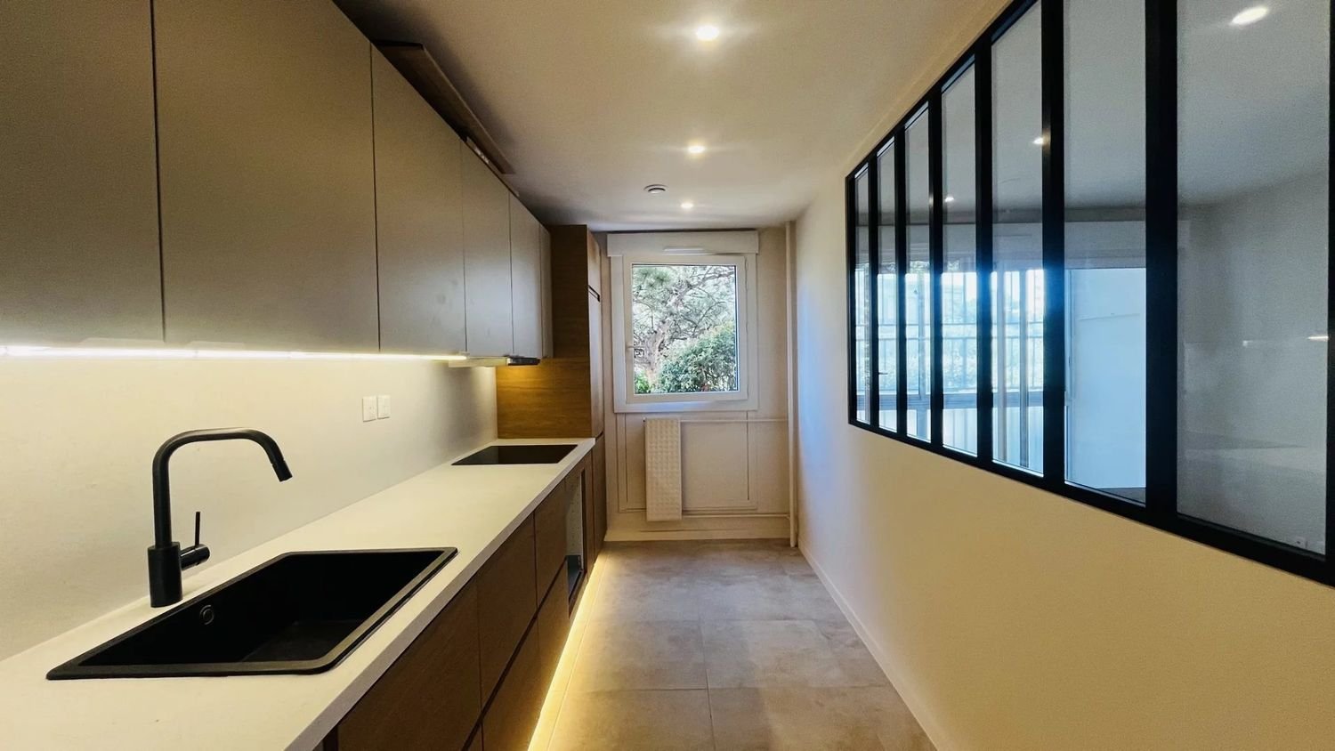 Appartement à louer, 61m², Arles