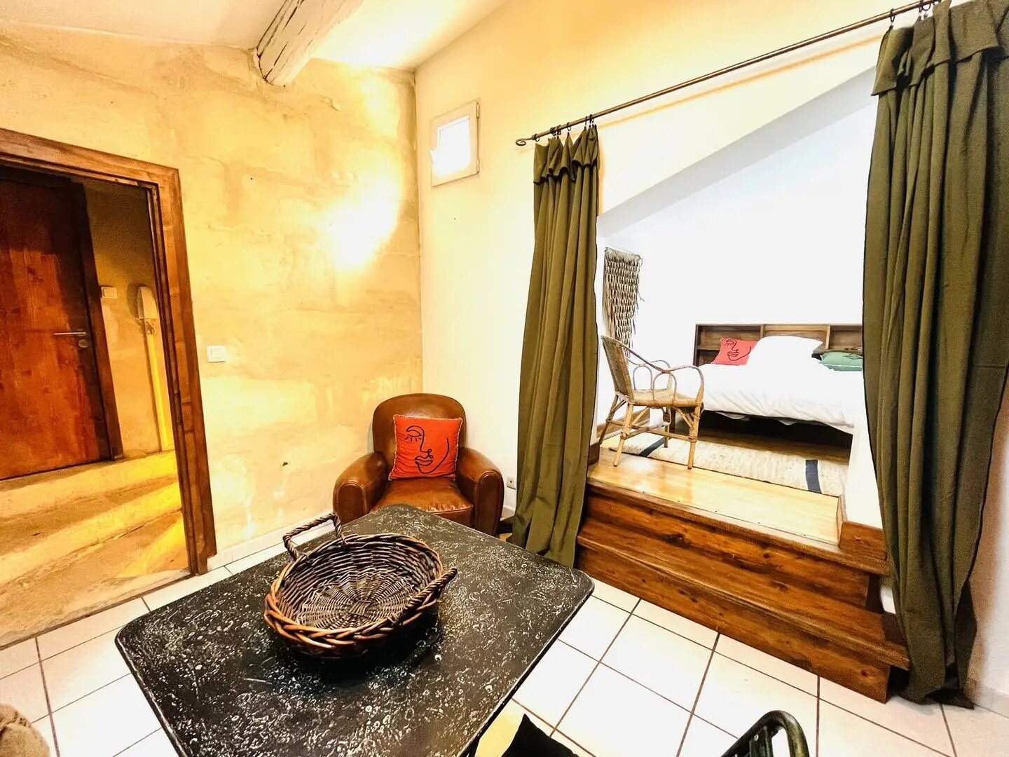 Appartement à louer, 22m², Arles