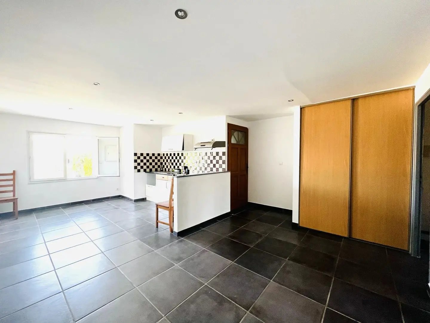 Appartement à louer, 45m², Arles