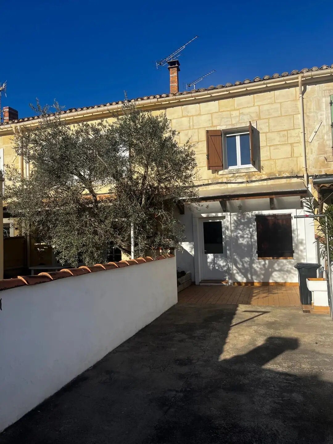 Maison à louer, 56m², Arles