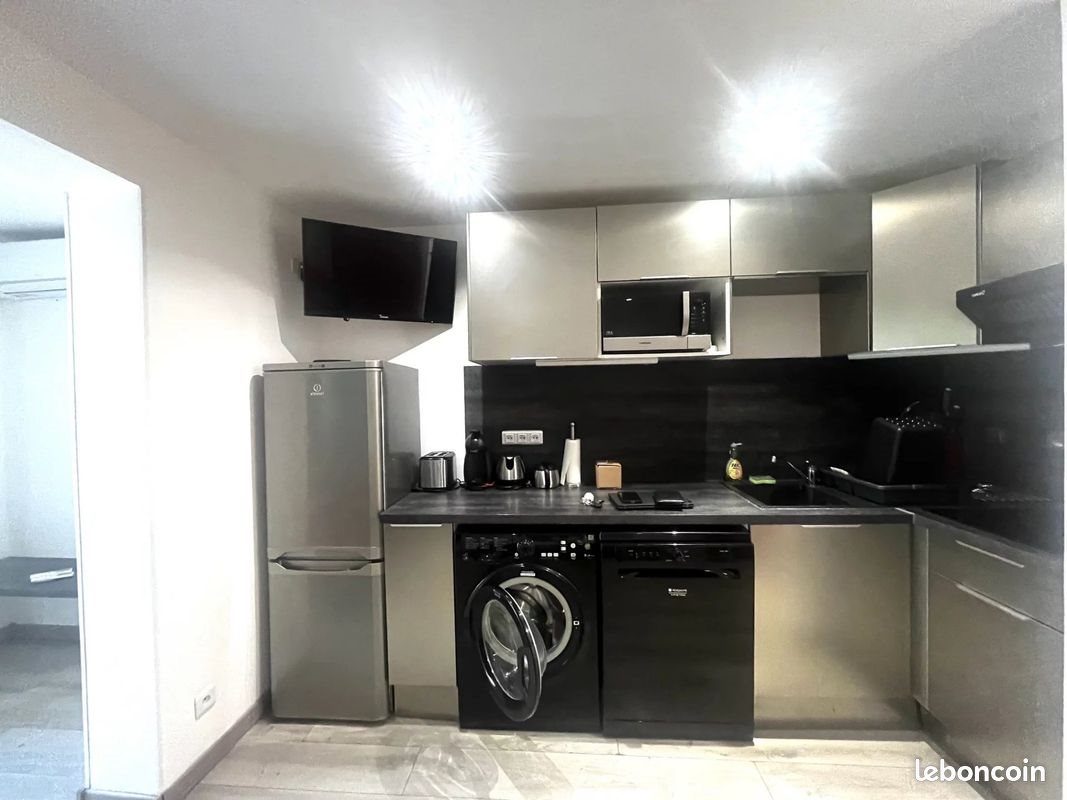 Appartement à louer, 30m², Arles