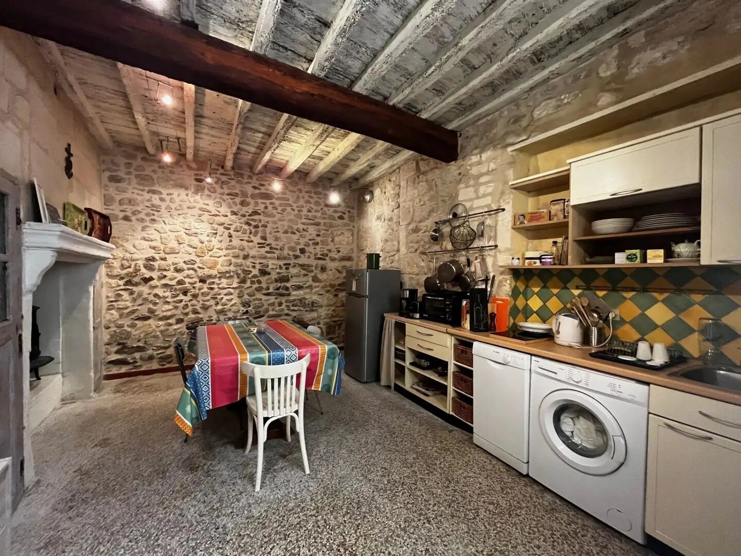 Maison à louer, 63m², Arles