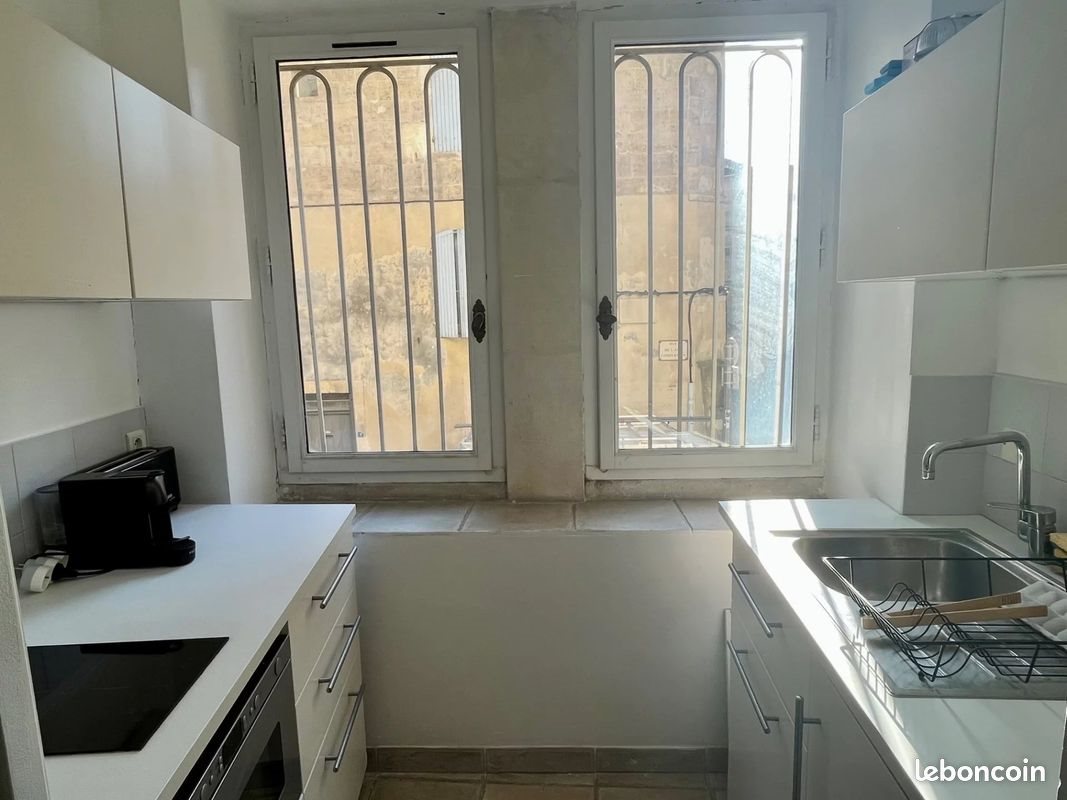 Appartement à louer, 35m², Arles
