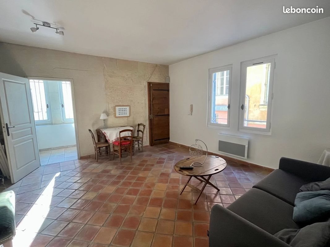 Appartement à louer, 35m², Arles