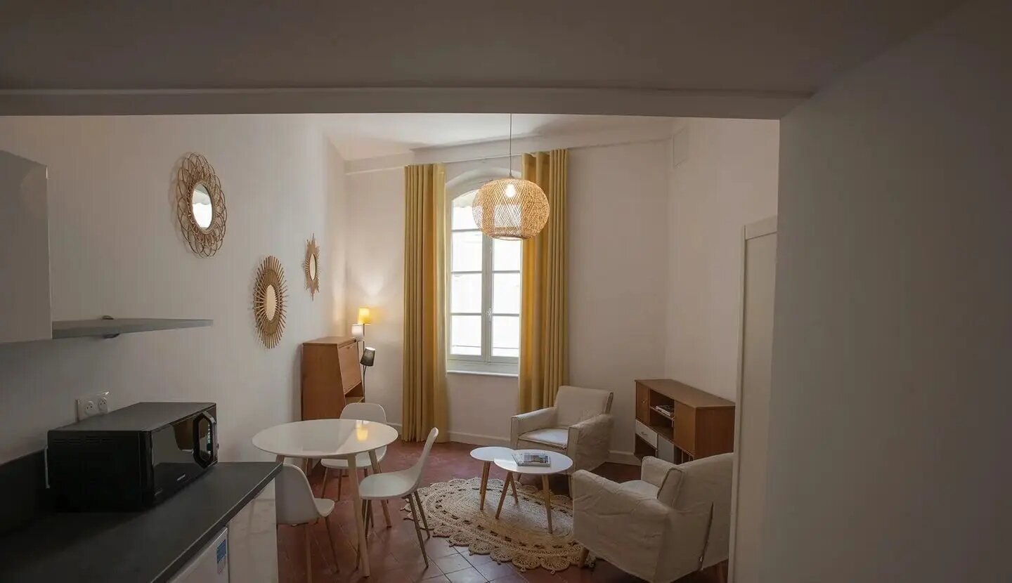 Appartement à louer, 26m², Arles