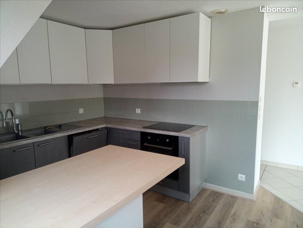 Appartement à louer, 175m², Boult