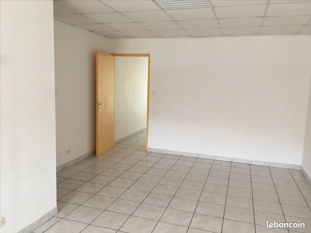Appartement à louer, 103m², Saulnot