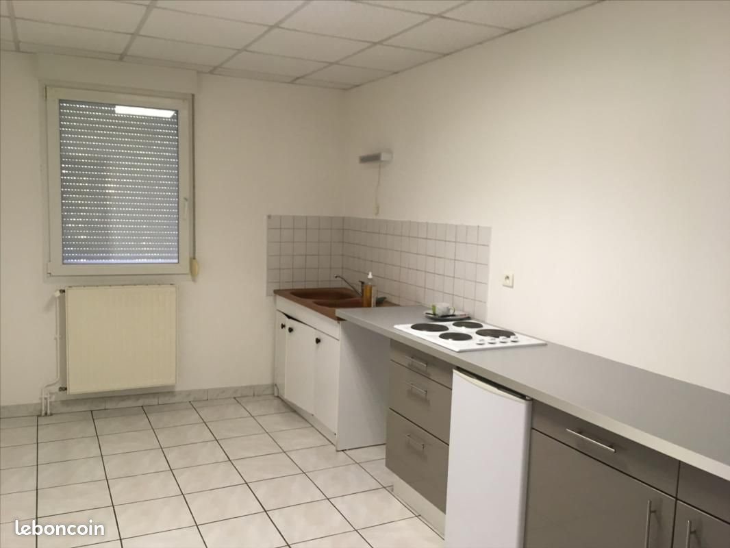 Appartement à louer, 103m², Saulnot