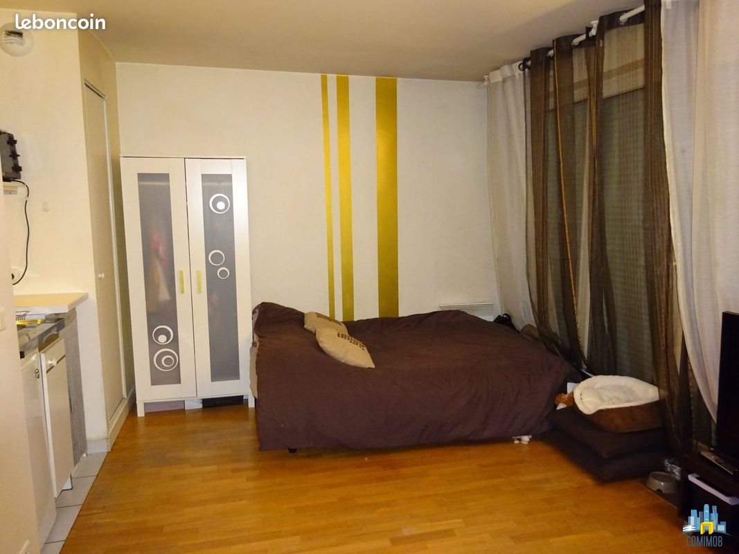 Appartement à louer, 25m², Courbevoie