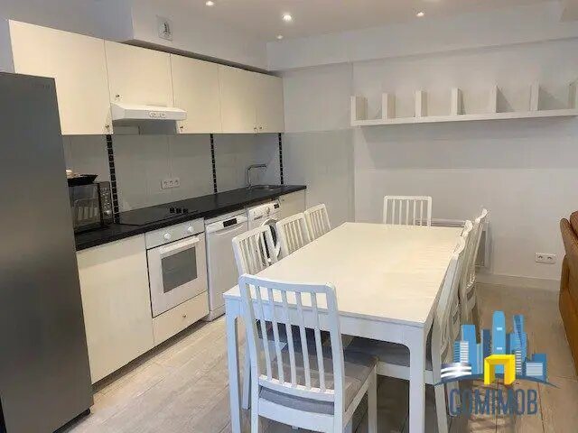 Appartement à louer, 42m², Courbevoie