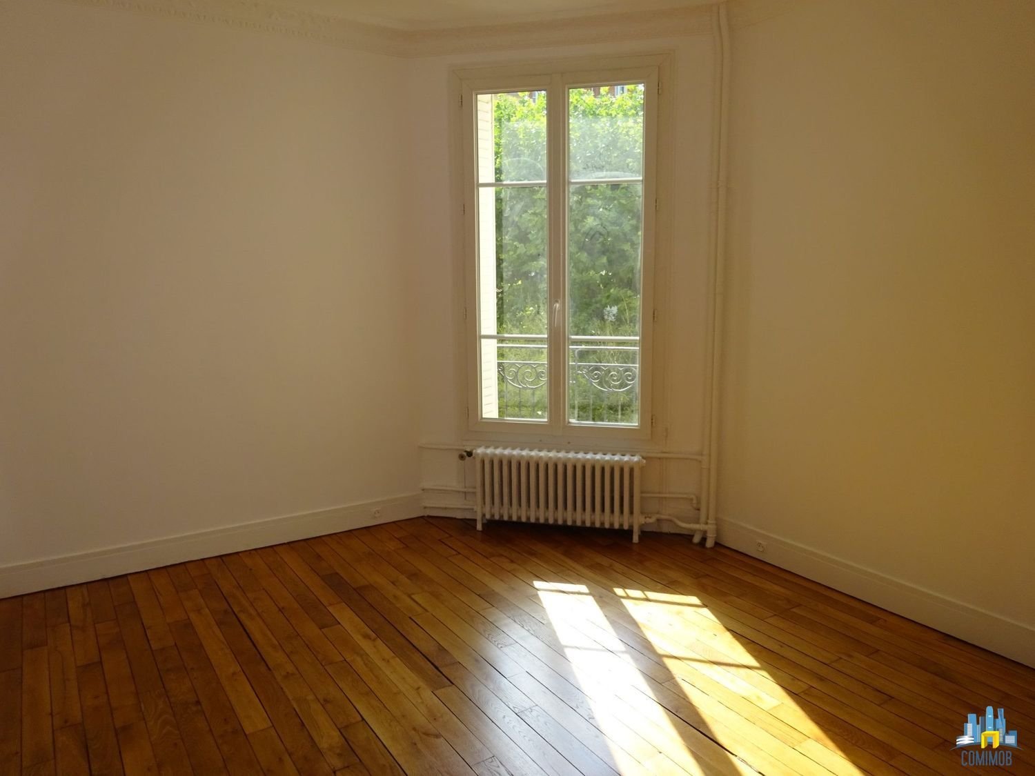Appartement à louer, 80m², Courbevoie