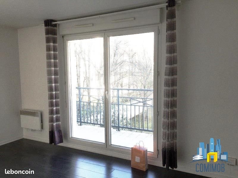 Appartement à louer, 22m², Courbevoie