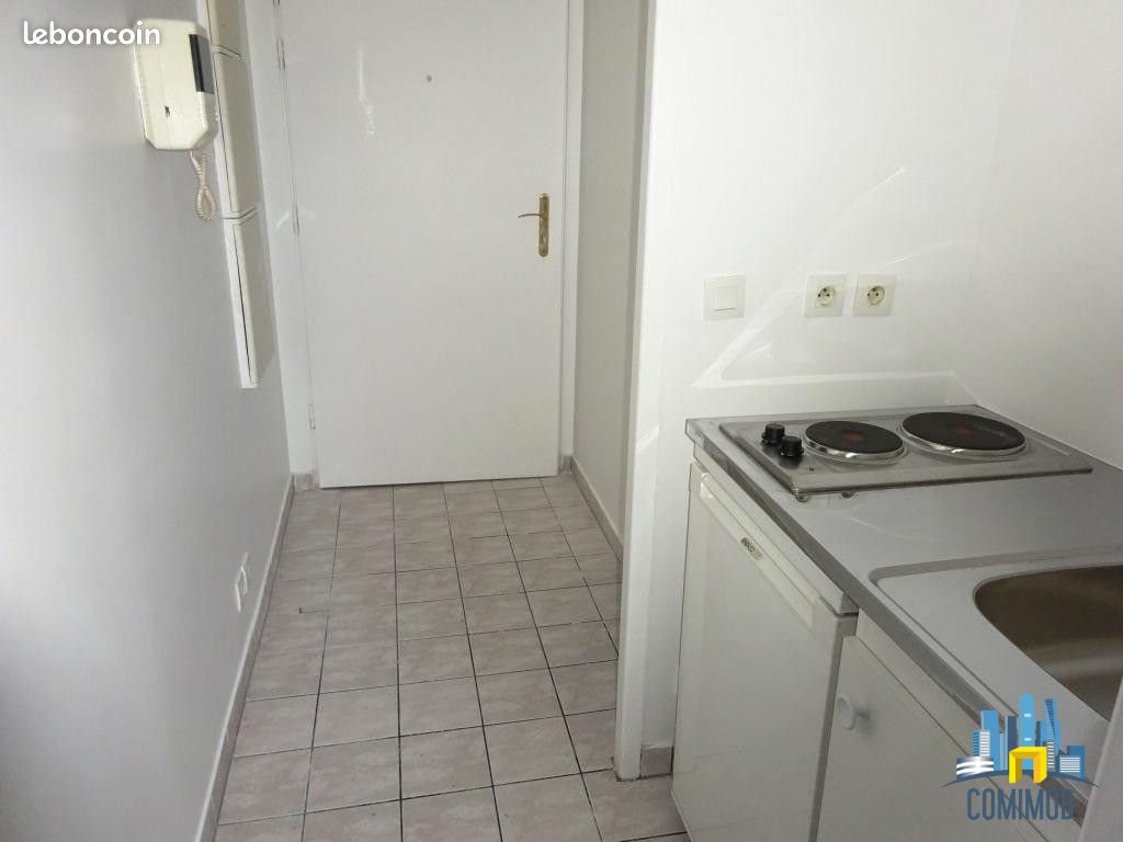 Appartement à louer, 22m², Courbevoie