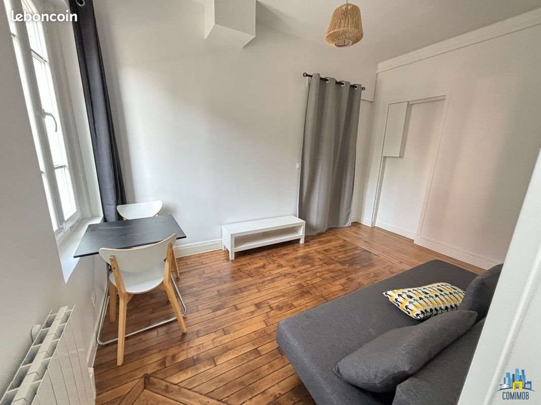 Appartement à louer, 32m², Courbevoie