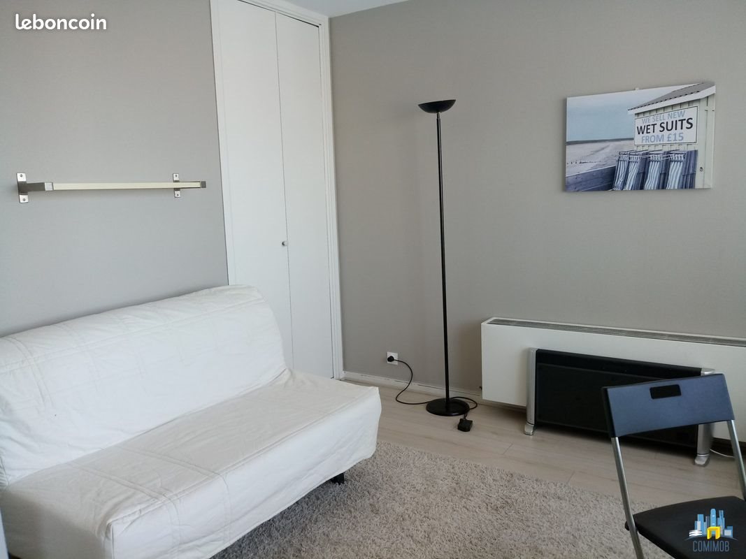 Appartement à louer, 18m², Courbevoie