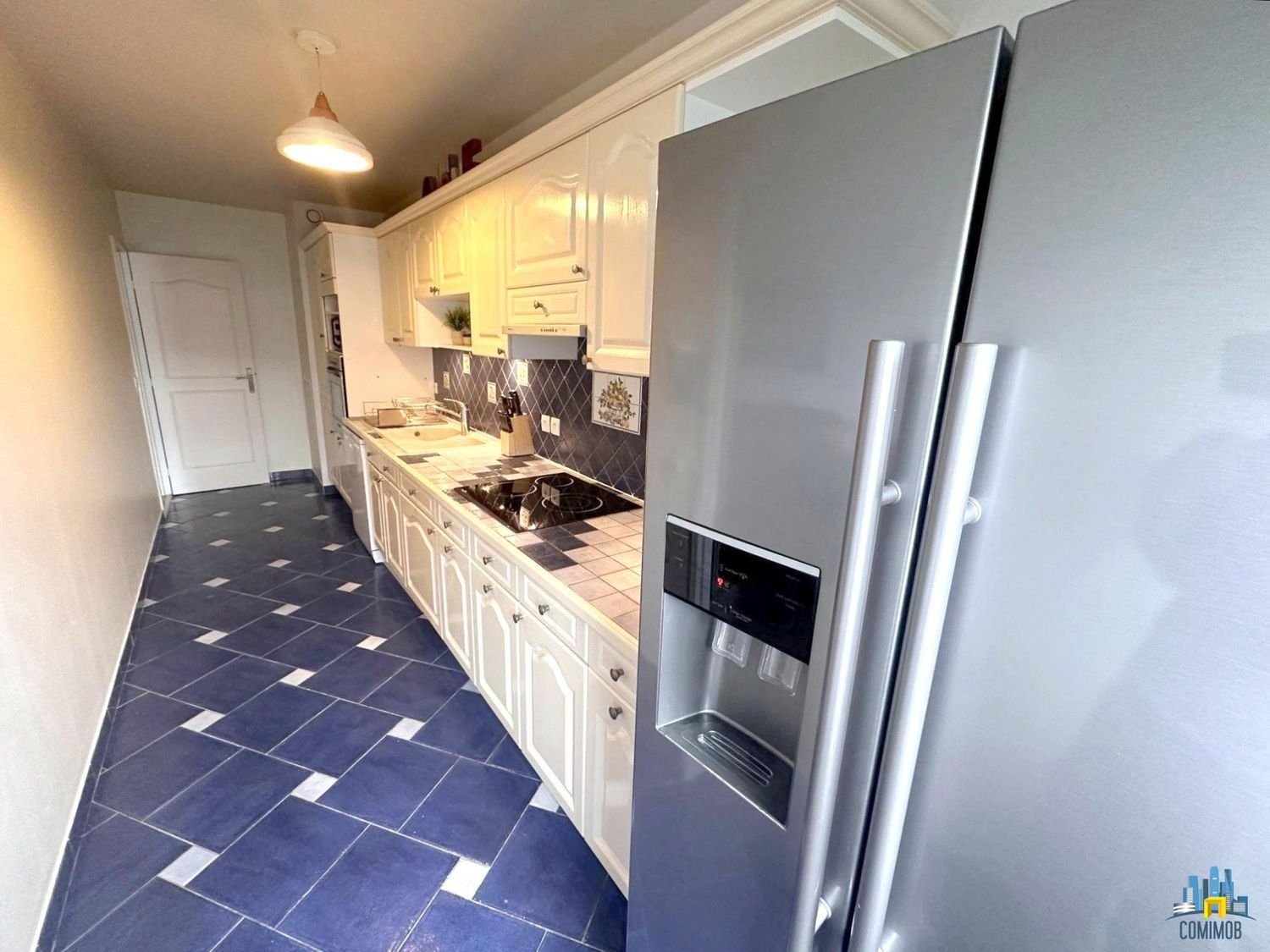 Appartement à louer, 75m², Courbevoie