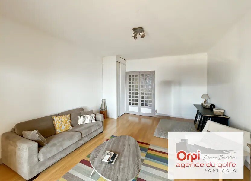 Appartement à louer, 45m², Ajaccio