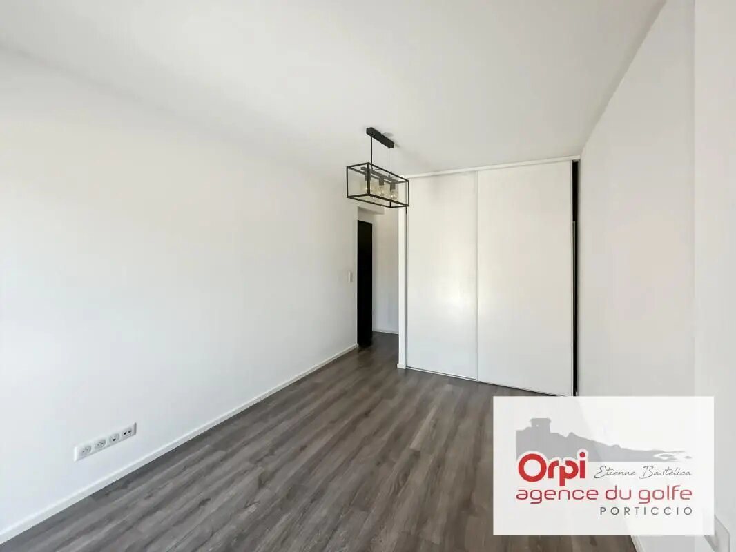 Appartement à louer, 66m², Ajaccio