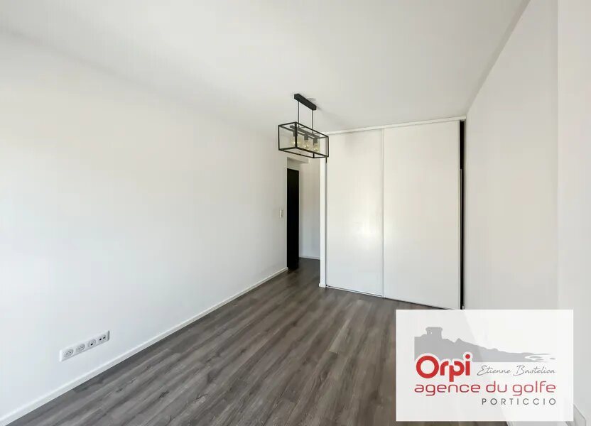 Appartement à louer, 66m², Ajaccio